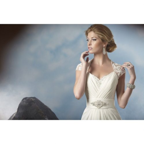 MISTIC / Pronovias High Neck Wedding Dress Sample Sale UK12