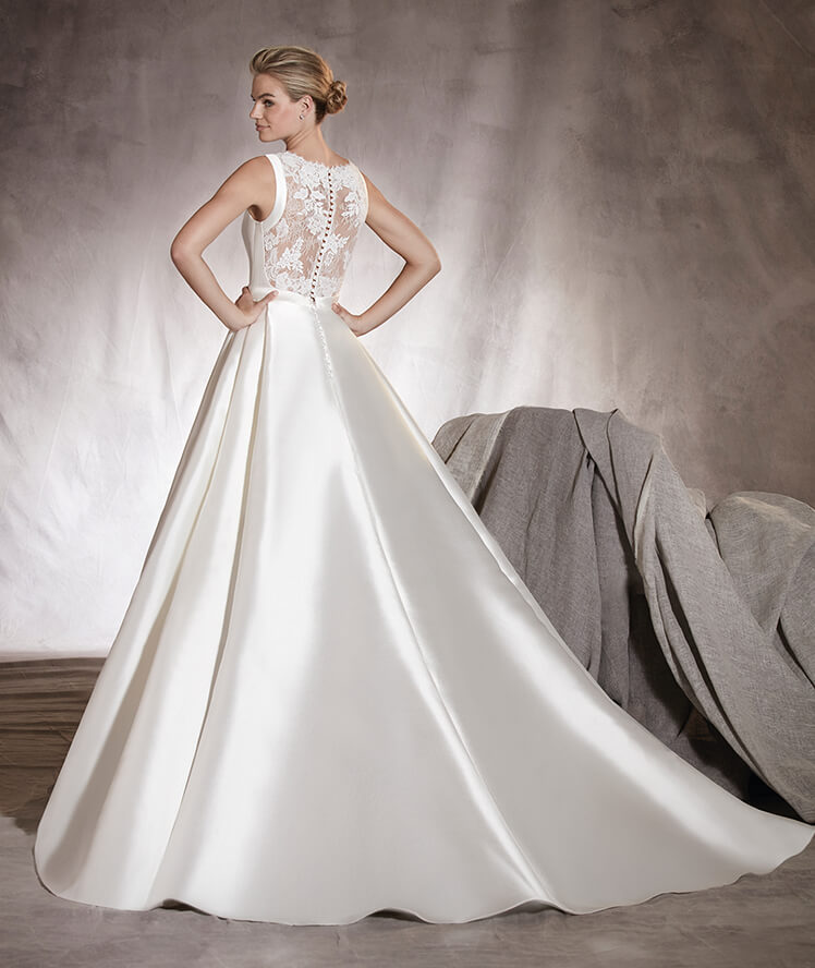 Where to Find the New Pronovias Bridal Gowns