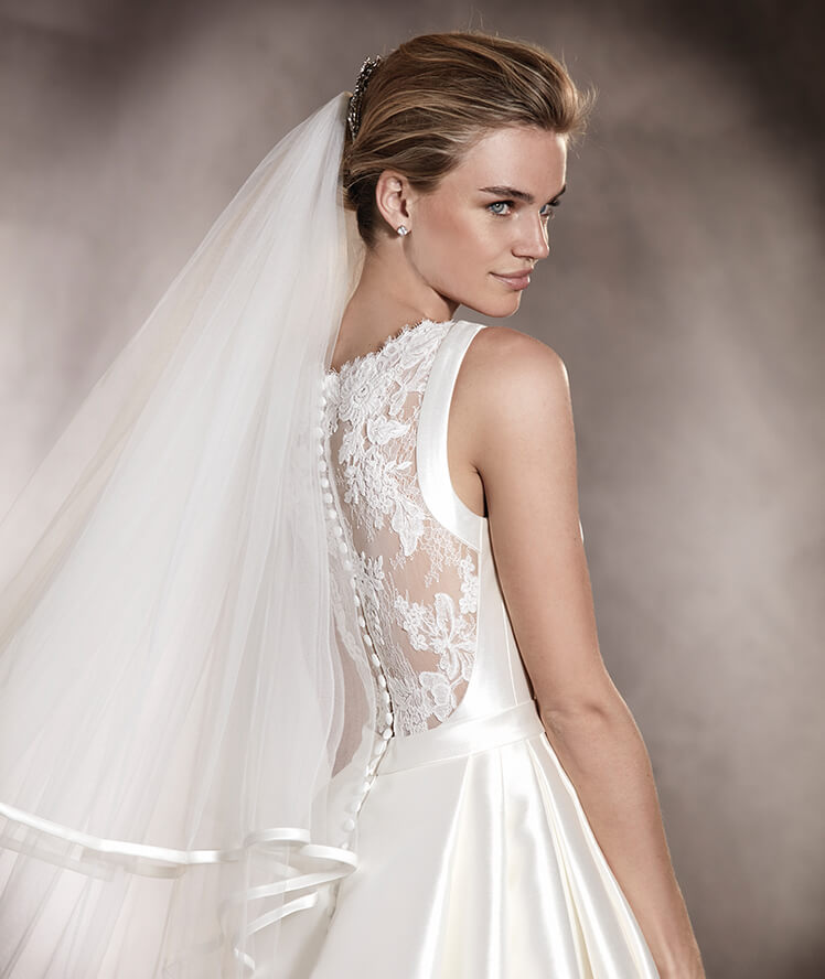 MISTIC Pronovias High Neck Wedding Dress Sale UK12 | Romantique Bridal