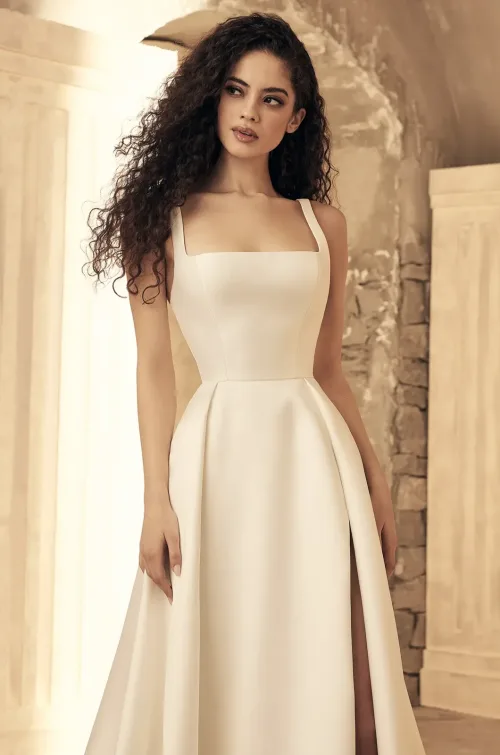 Paloma Blanca P5150 Wedding Dress