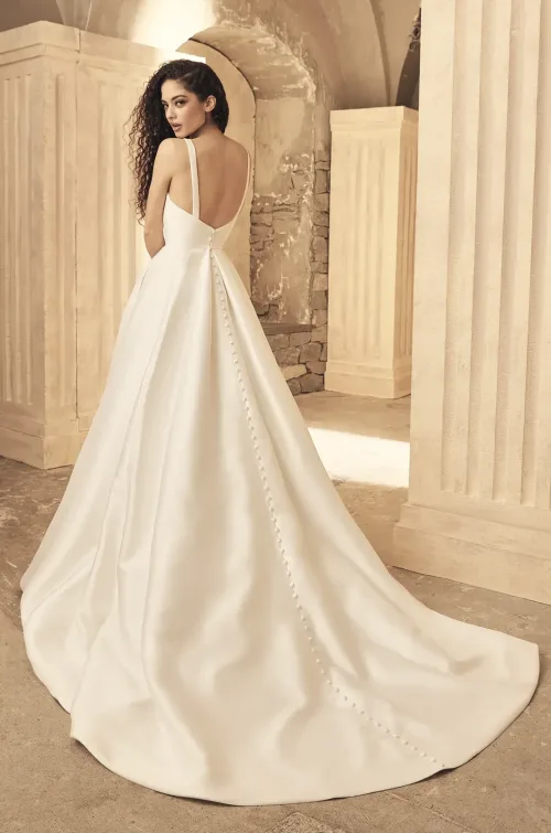 Paloma Blanca P5150 Wedding Dress