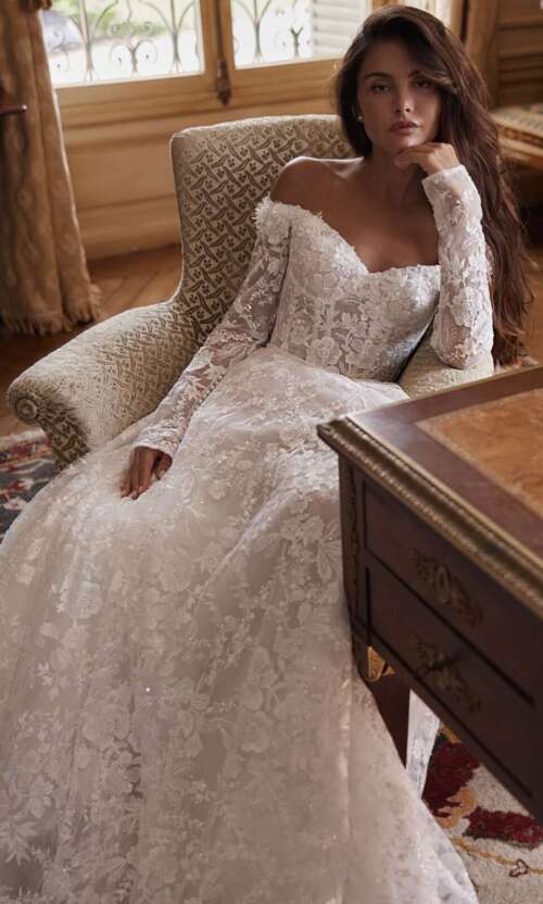 Yedyna Iris Wedding Dress